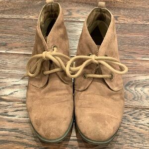 Desert women's boots